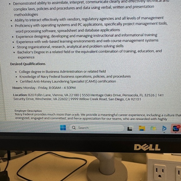 Eileen Fisher Sleeveless Tunic Sweater Fine Knit 100%‎ Wool XS Split Side Black - Picture 6 of 6